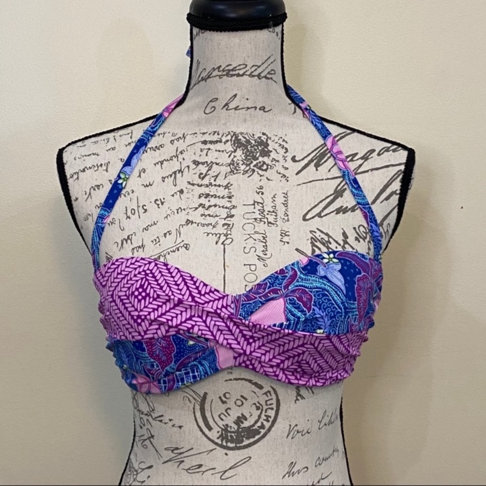 NWT Victoria’s Secret Bandeau Bikini Top